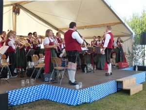 Sommerfescht Sonntag MK Dirlewang
